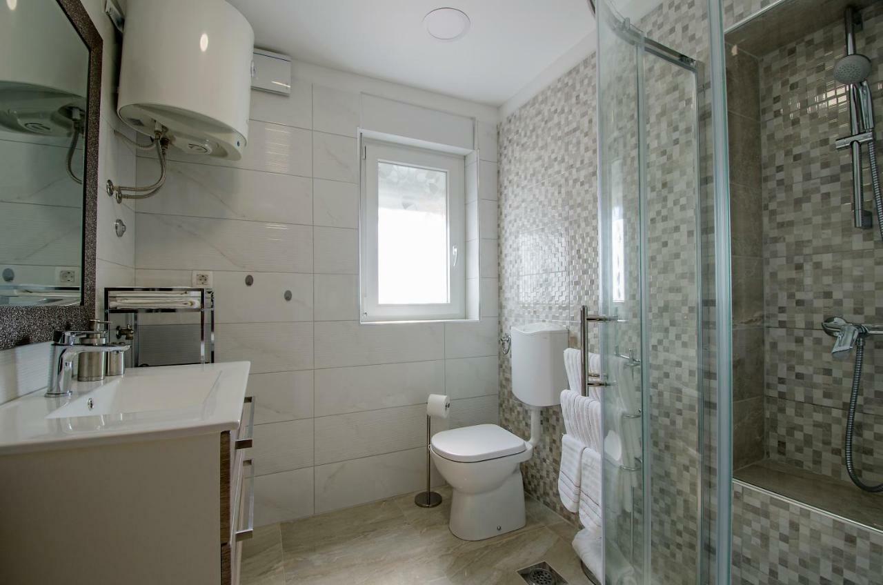 Apartment Pula R&D Luaran gambar